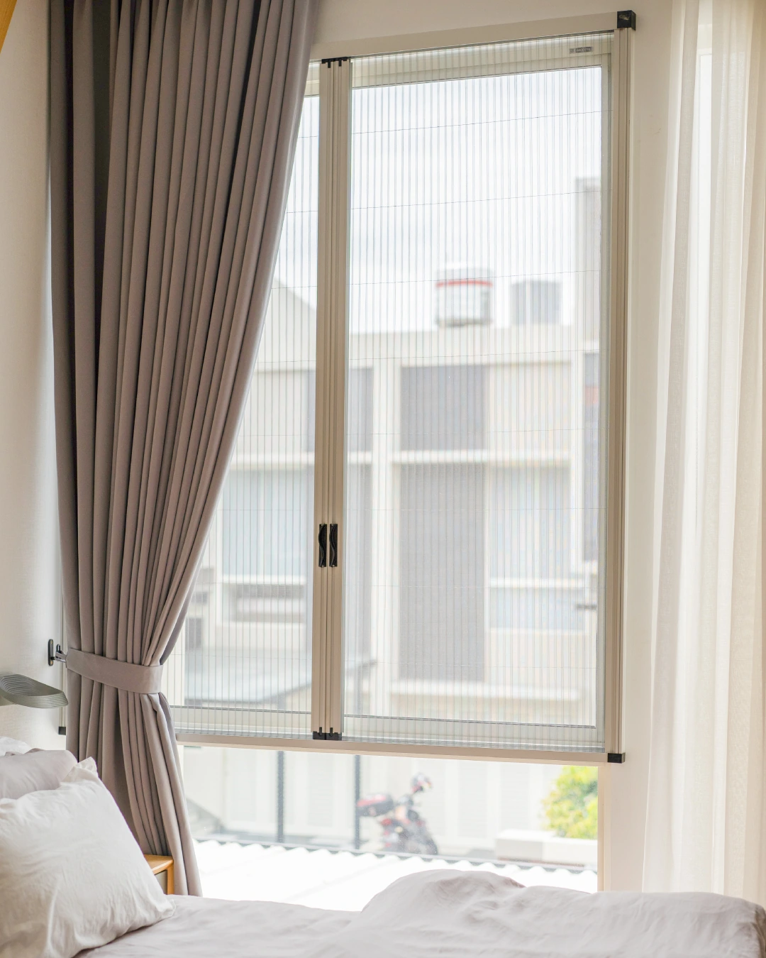 Lipat Window